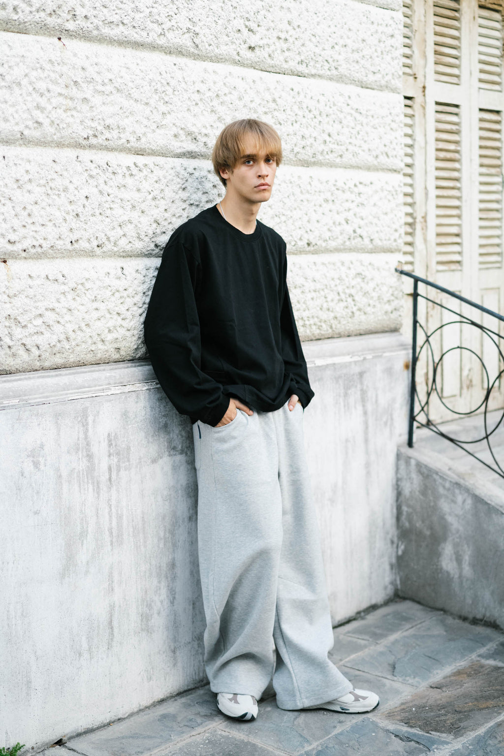 【裏パイル】LINDEN ストレートスウェットパンツ グレー