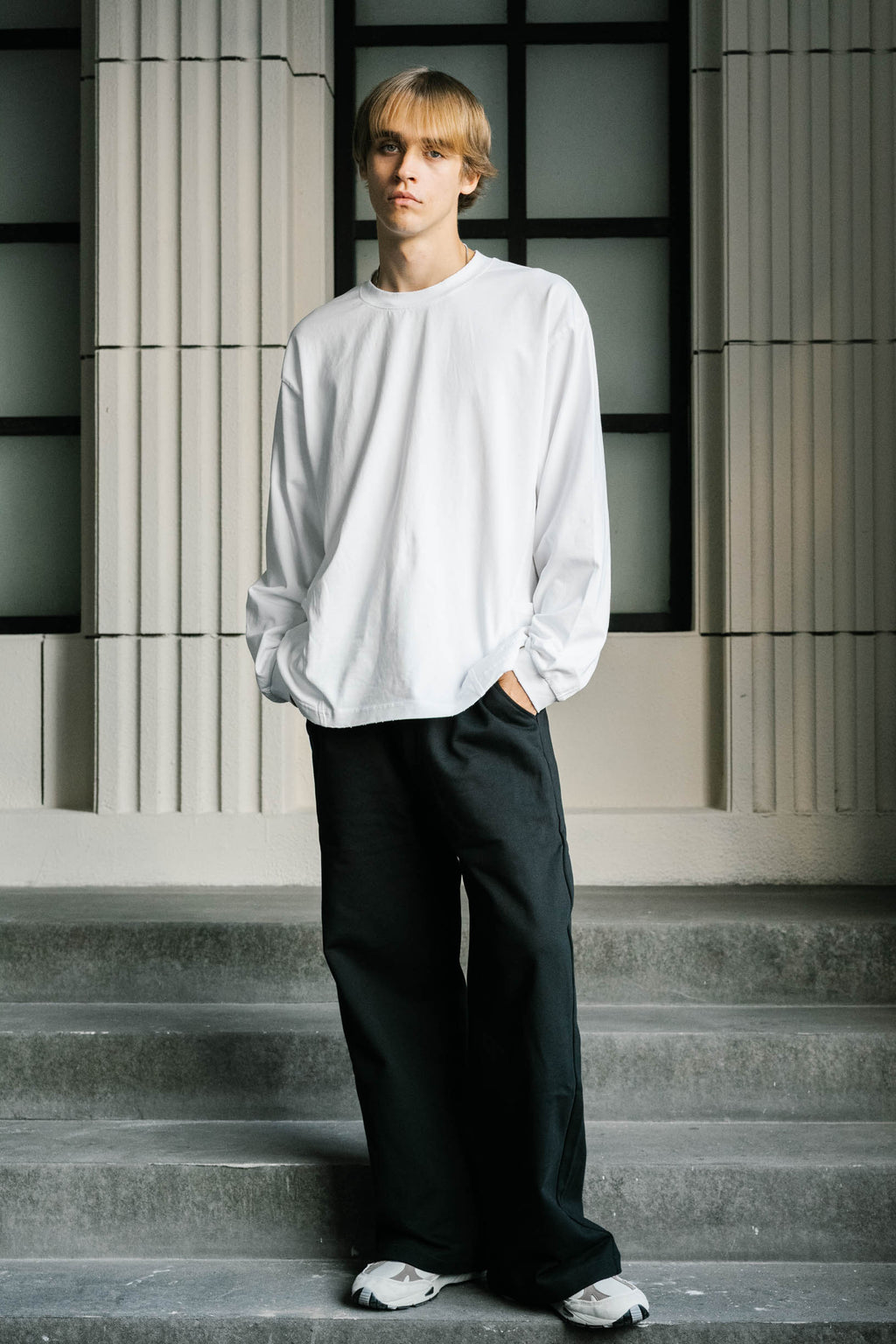 【裏パイル】LINDEN ストレートスウェットパンツ ブラック